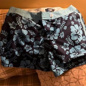California Cover shorts, navy and light blue, Velcro at waist, size 14.
